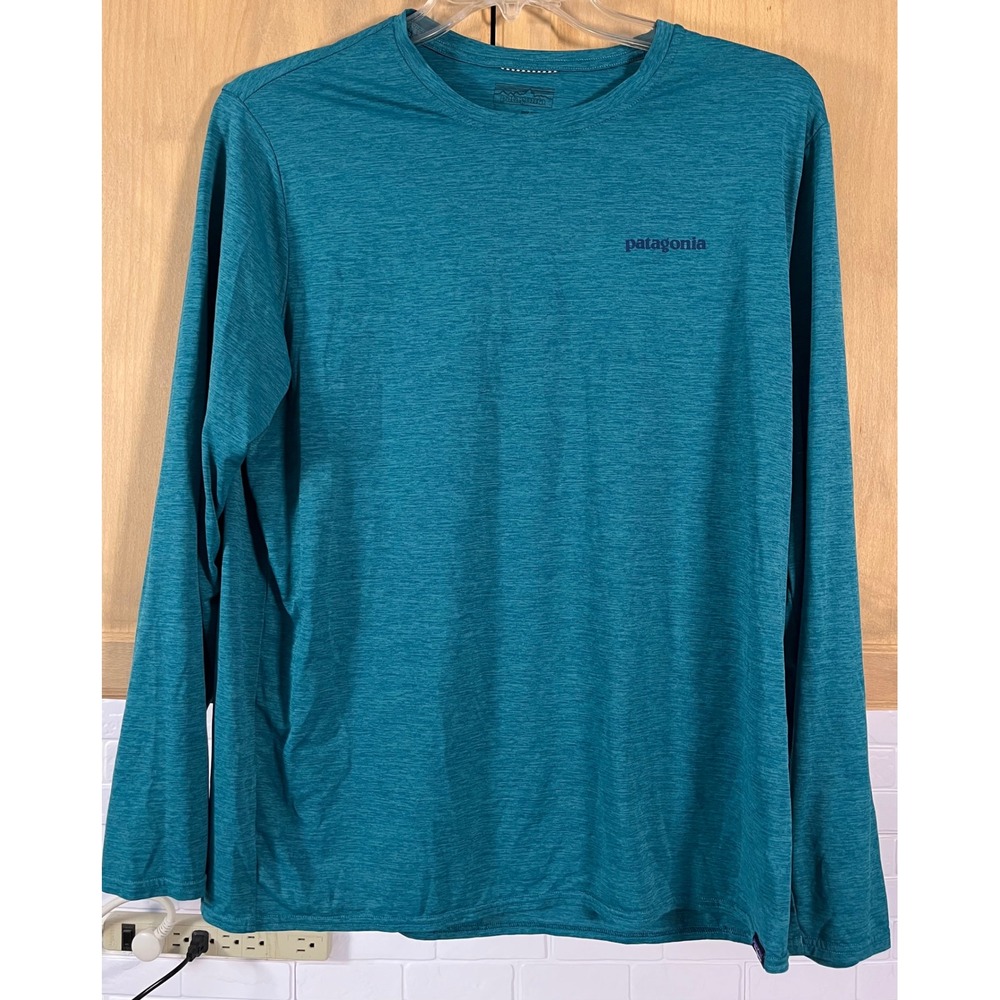 Patagonia Capilene Cool Daily Shirt Mens L Teal Blue Long Sleeve Wave Graphic